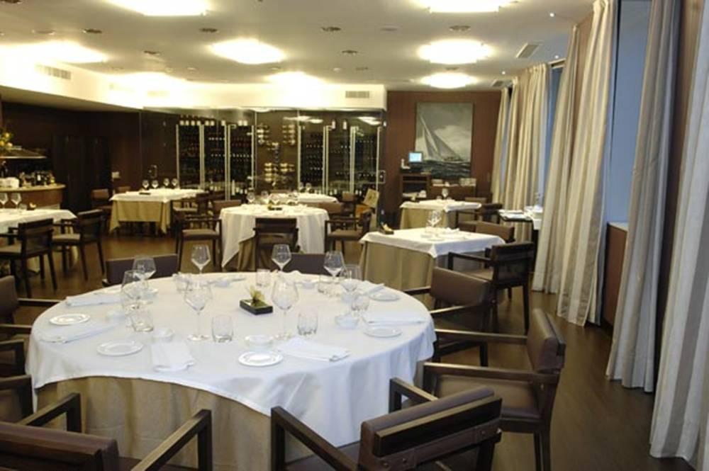 Hotel Asset Torrejon Torrejón de Ardoz Exteriör bild