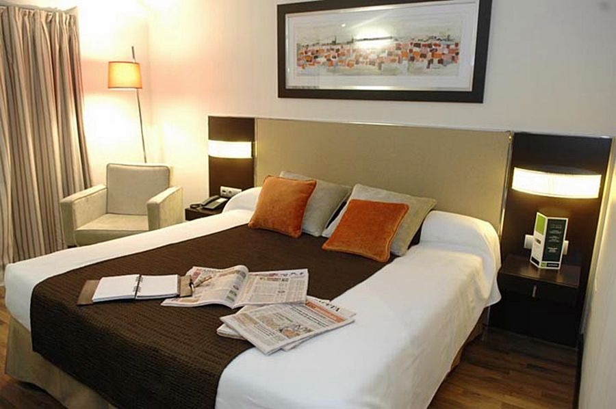 Hotel Asset Torrejon Torrejón de Ardoz Exteriör bild